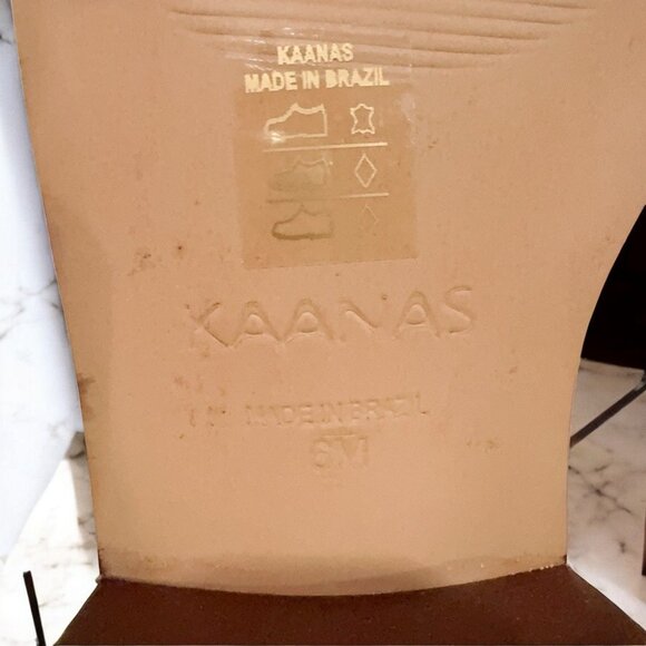 NWOT Kaanas Everest Distressed Chelsea Leather Bootie - Picture 7 of 11